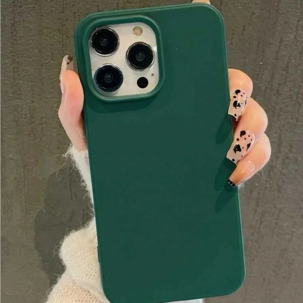 ⚠️Clearance iPhone 15/Pro Max Solid Dark Green Phone Case - Picture 2 of 4